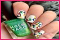 Can you paint Christmas lights with nail polish?
